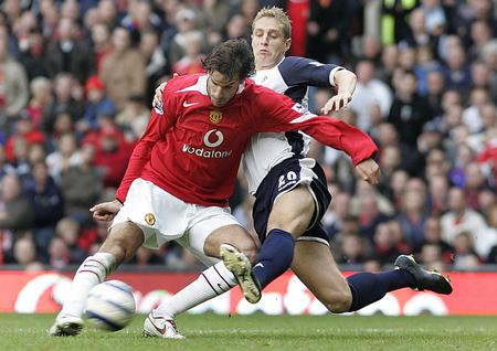 状态不俗！黄蜂辛普森首节5投3中砍下8分.